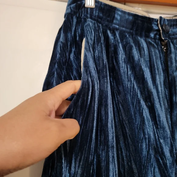 Free People Runaway Velvet Wide Leg Pants Size 4 - Picture 10 of 13
